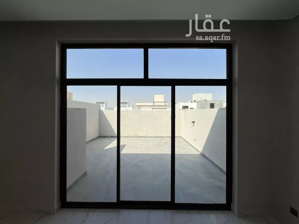 فيلا للبيع في شارع اتمام, حي المعيزيلة, مدينة الرياض, منطقة الرياض 1 صورة