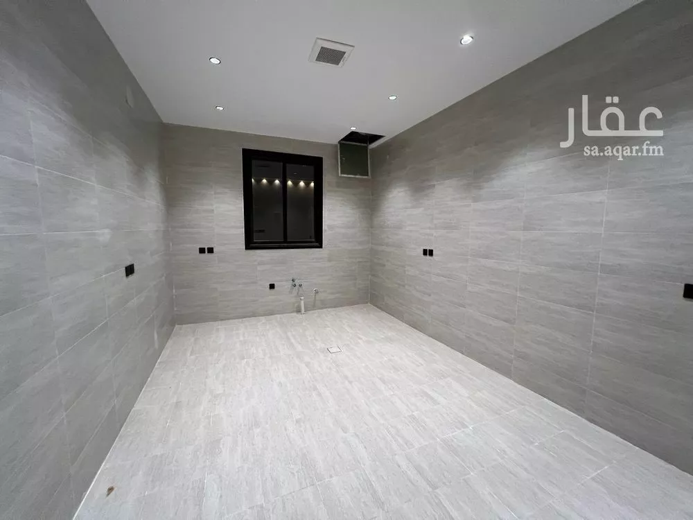 دور للبيع في شارع 41414, حي الجنادرية, مدينة الرياض, منطقة الرياض 1 صورة