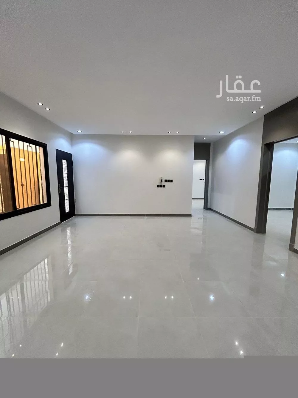 دور للبيع في شارع الأمير سعود بن محمد بن مقرن, حي طيبة, مدينة الرياض, منطقة الرياض 1 صورة