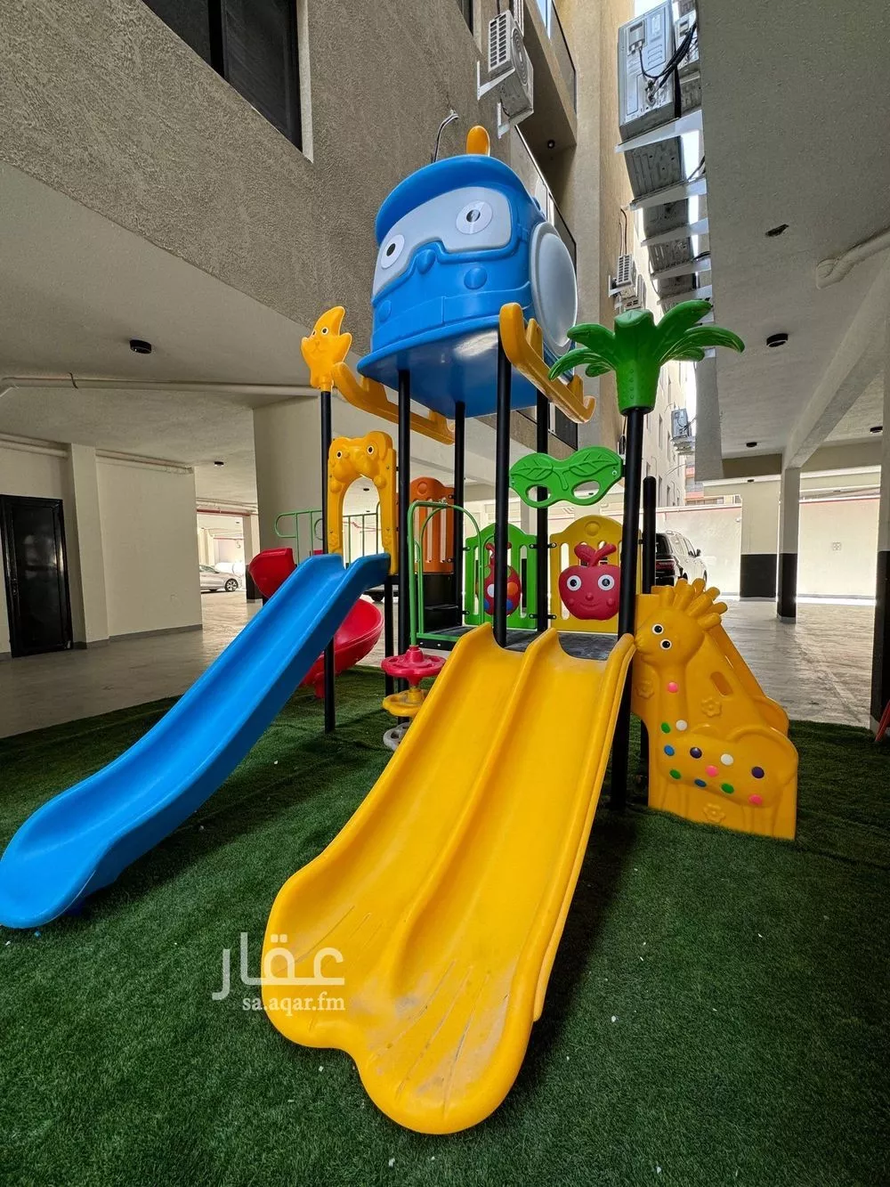 شقة للبيع في شارع النعيرية, حي الحمراء, مدينة الخبر, المنطقة الشرقية 1 صورة