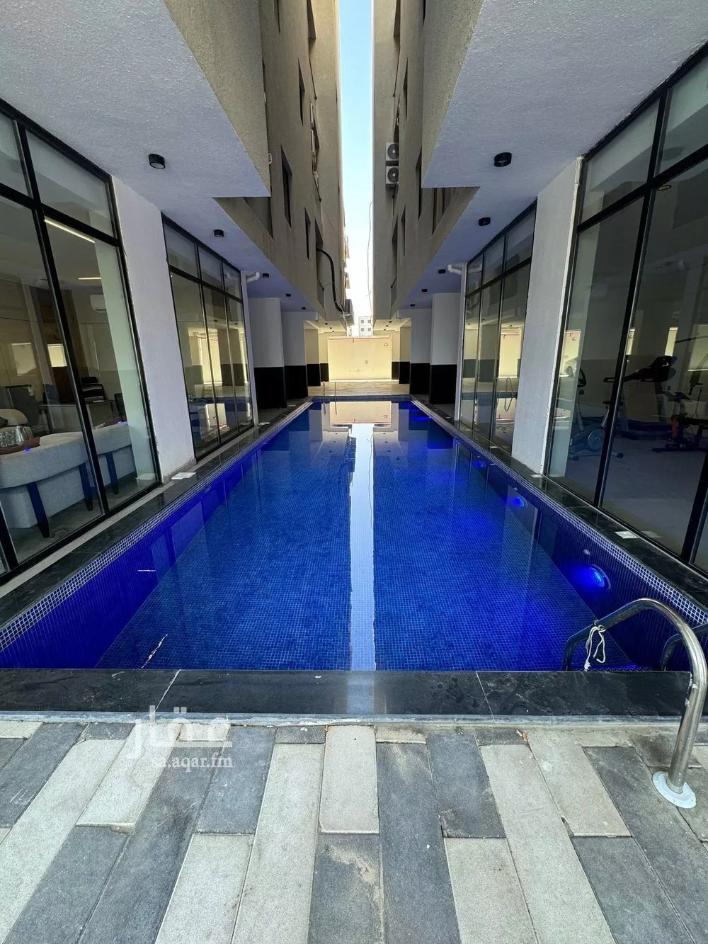 شقة للبيع في شارع النعيرية, حي الحمراء, مدينة الخبر, المنطقة الشرقية 1 صورة