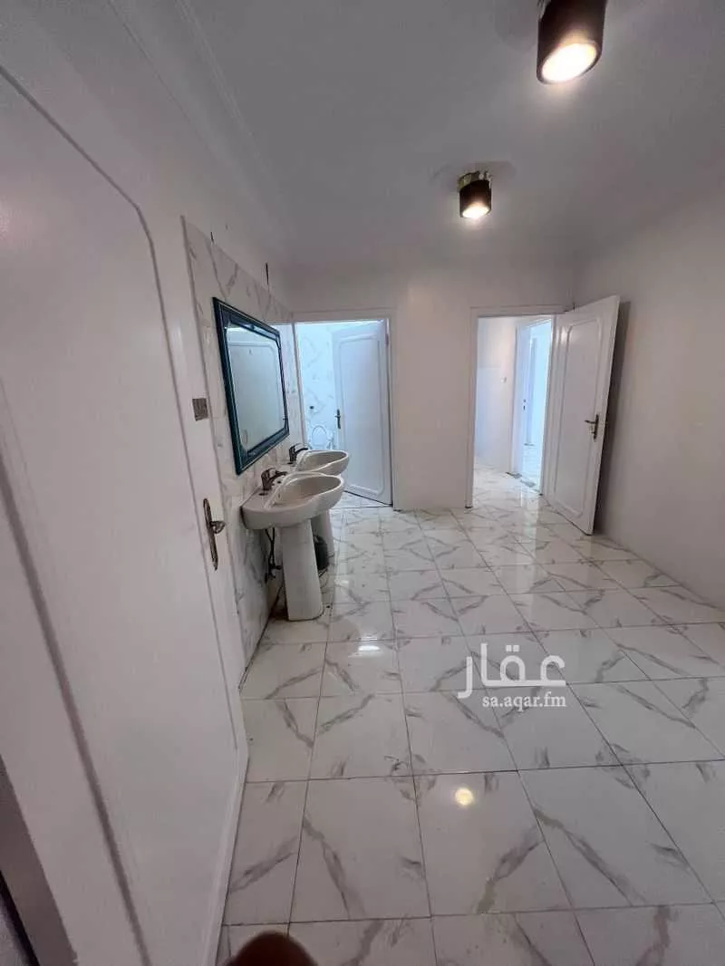 شقة للإيجار في شارع عبادة بن الصامت, حي الروضة, مدينة الرياض, منطقة الرياض 1 صورة