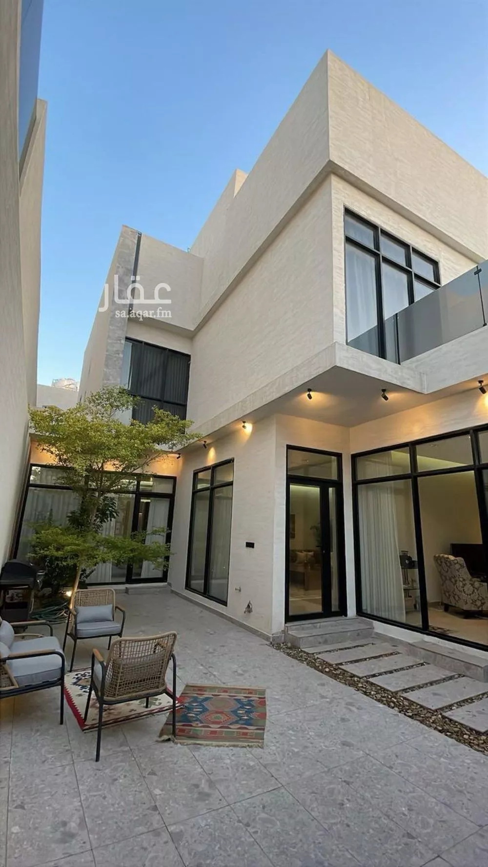 فيلا للإيجار في شارع قرية الأشراف, حي النرجس, مدينة الرياض, منطقة الرياض 1 صورة