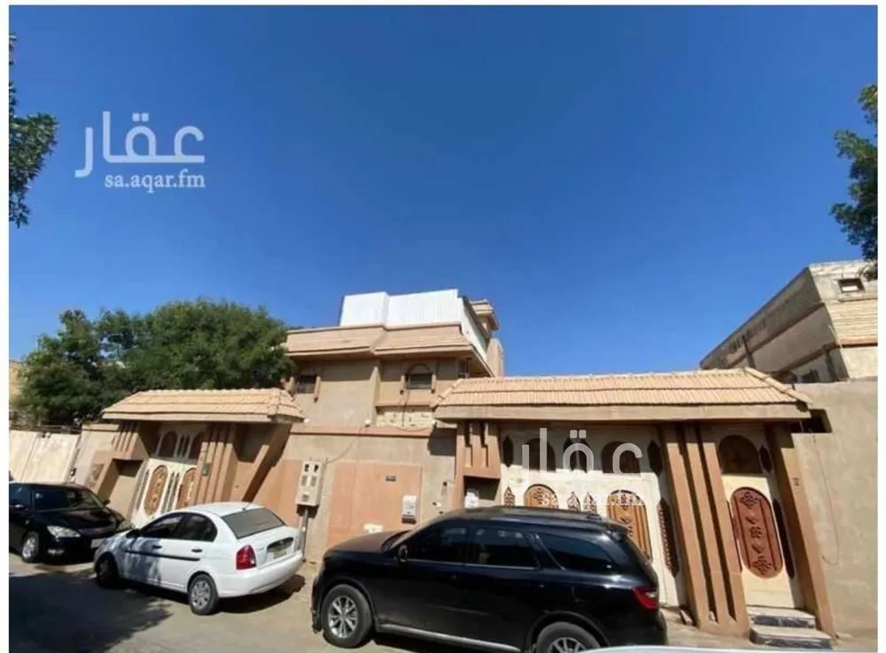 فيلا للإيجار في شارع ابن الرطبي, حي الملز, مدينة الرياض, منطقة الرياض 1 صورة