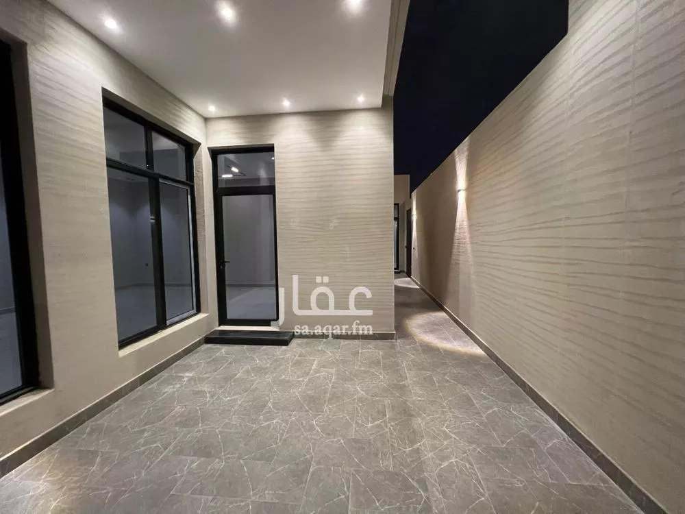 فيلا للبيع في شارع عطية سالم, حي البيان, مدينة الرياض, منطقة الرياض 1 صورة