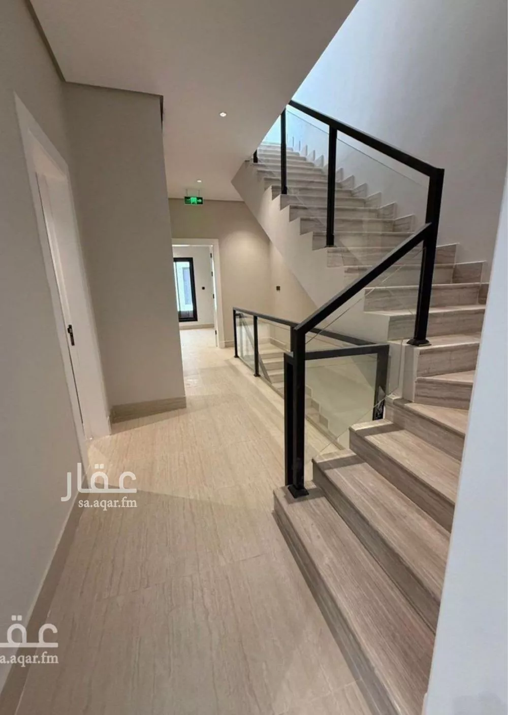 فيلا للإيجار في شارع إبراهيم آل مبارك, حي الرمال, مدينة الرياض, منطقة الرياض 1 صورة