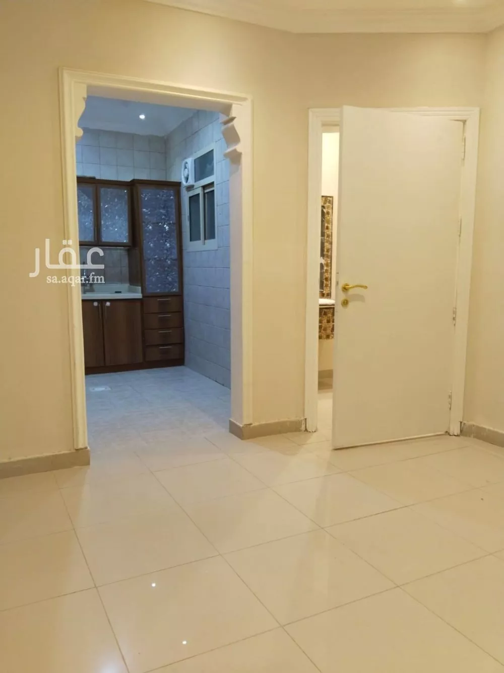 شقة للإيجار في شارع الفرزدق, حي الملز, مدينة الرياض, منطقة الرياض 1 صورة