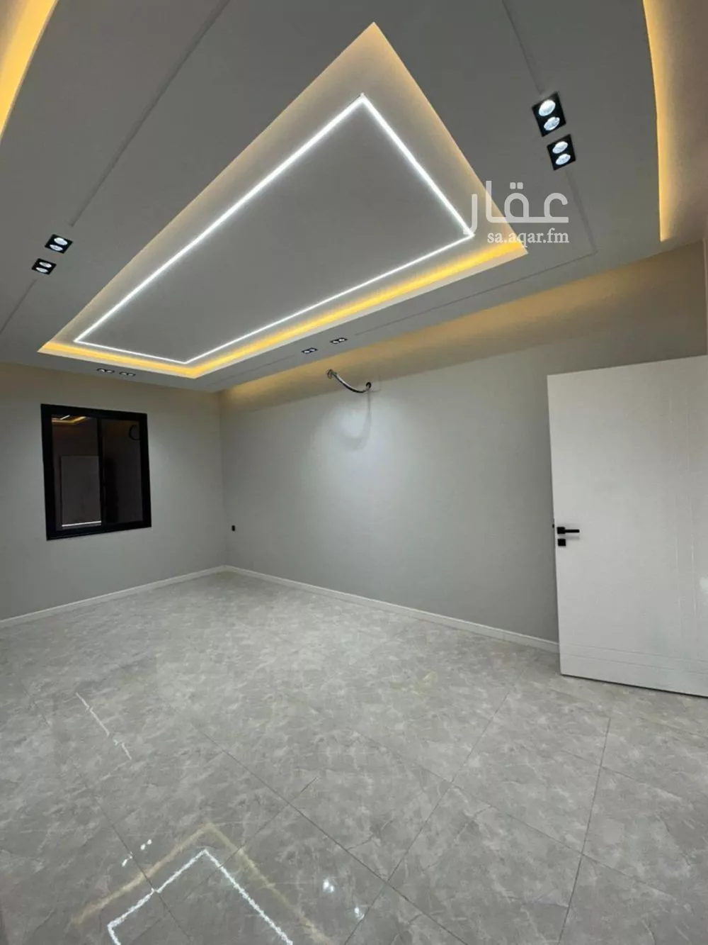 شقة للبيع في شارع ابي جعفر الكوفي, حي اليرموك, مدينة خميس مشيط, منطقة عسير 1 صورة