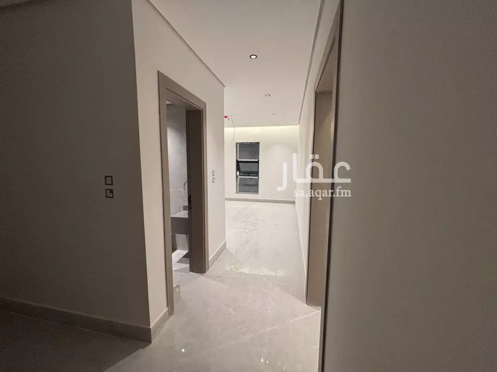 شقة للبيع في حي الحمراء, مدينة الخبر, المنطقة الشرقية 1 صورة