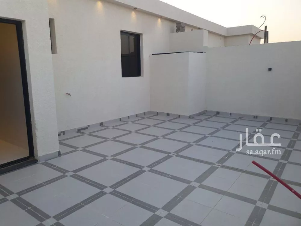 دور للبيع في شارع يزيد بن ابي سفيان, حي نوارة, مدينة المزاحمية, منطقة الرياض 1 صورة