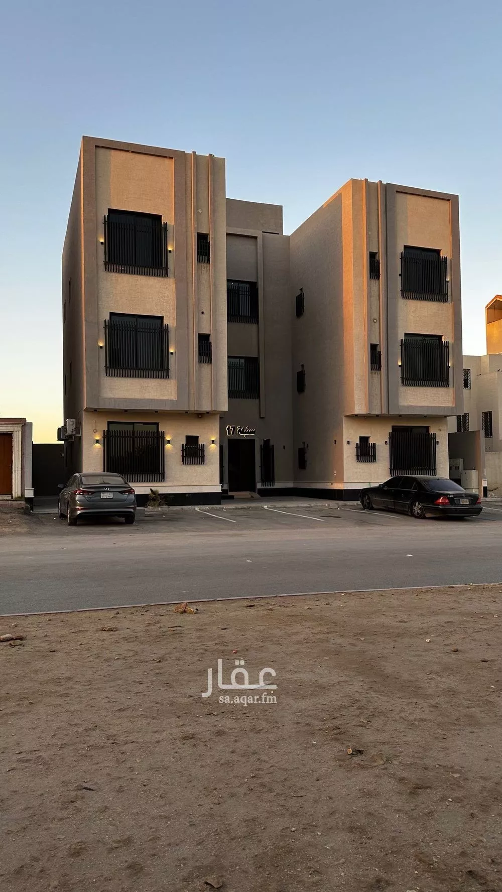 عمارة للبيع في شارع الطائف, حي ظهرة لبن, مدينة الرياض, منطقة الرياض 1 صورة