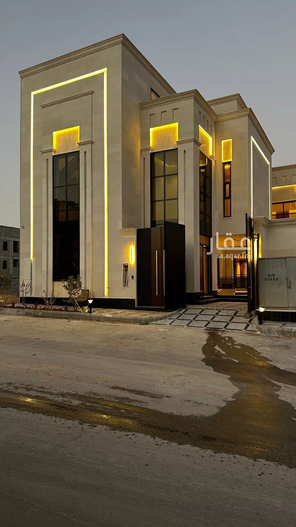 فيلا للبيع في شارع علي بن هبة الله, حي المهدية, مدينة الرياض, منطقة الرياض 1 صورة