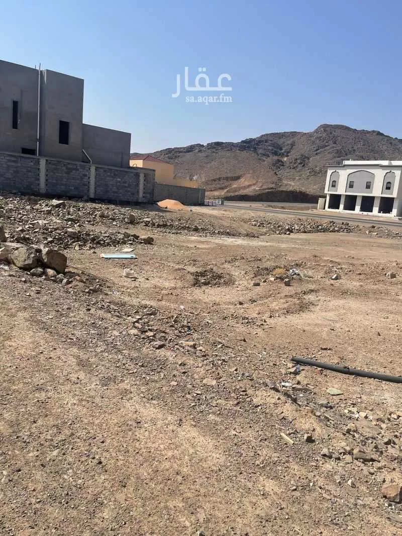أرض للبيع في شارع رومه الغفاري ، حي البركة ، المدينة المنورة ، منطقة المدينة المنورة 1 صورة