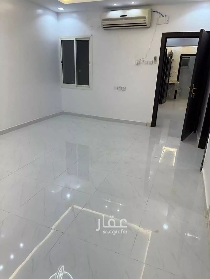 شقة للإيجار في شارع البحيرة ، حي العريجاء الغربي ، الرياض ، منطقة الرياض 1 صورة