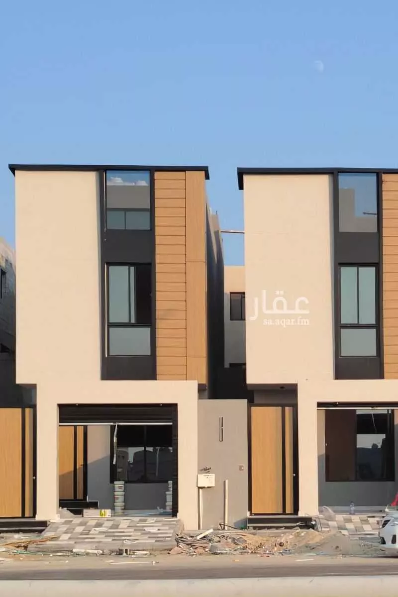 فيلا للبيع في شارع المعراج, حي العقيق, مدينة الخبر, المنطقة الشرقية 1 صورة