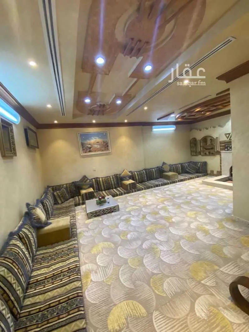 فيلا للإيجار في شارع العدل, حي إشبيلية, مدينة الرياض, منطقة الرياض 1 صورة