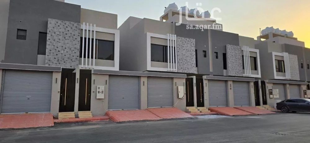 فيلا للبيع في شارع الامام مسلم, حي بدر, مدينة الرياض, منطقة الرياض 1 صورة