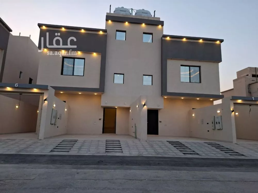 دور للبيع في شارع هاشم بن عتبه, حي بدر, مدينة الرياض, منطقة الرياض 1 صورة