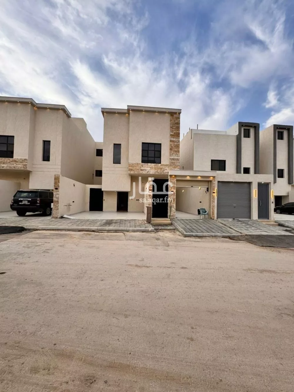 دور للبيع في شارع ديراب, حي عكاظ, مدينة الرياض, منطقة الرياض 1 صورة