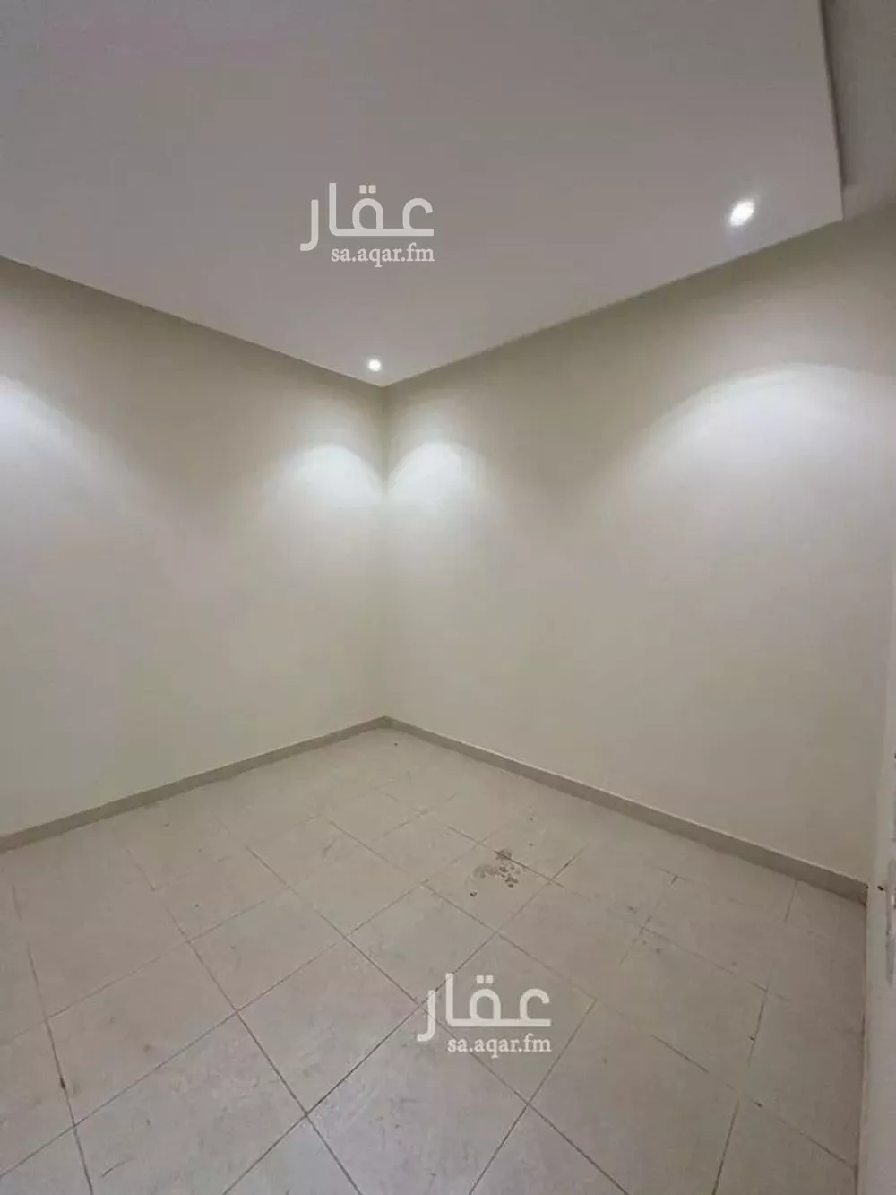 عمارة للإيجار في شارع إبراهيم بن ميسرة, حي الرمال, مدينة الرياض, منطقة الرياض 1 صورة