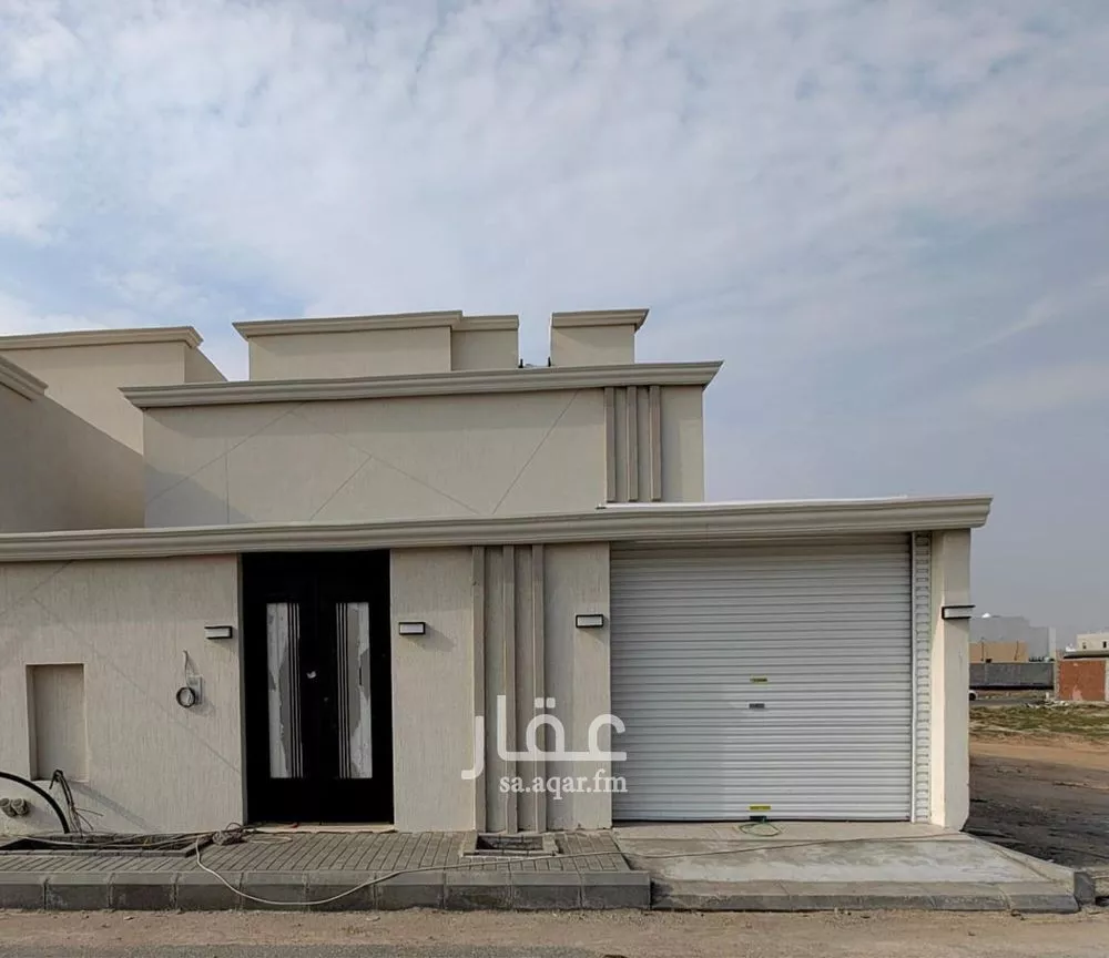 فيلا للبيع في شارع محمد عمر التميمي, حي الرياض, مدينة جدة, منطقة مكة المكرمة 1 صورة