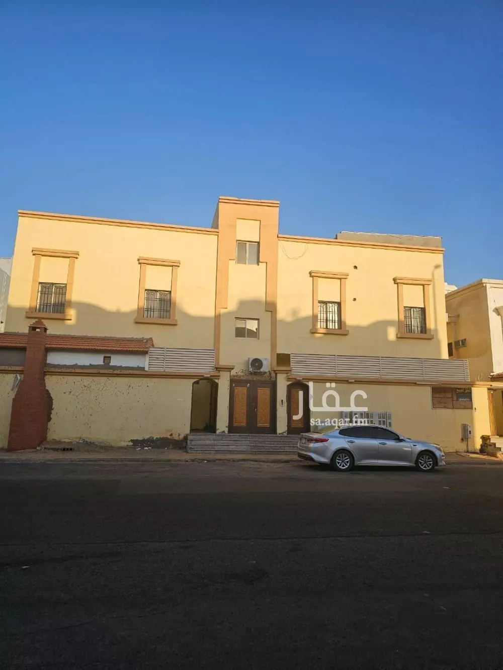شقة للبيع في شارع شارع شريح الحضرمي, حي المصيف, مدينة تبوك, منطقة تبوك 1 صورة