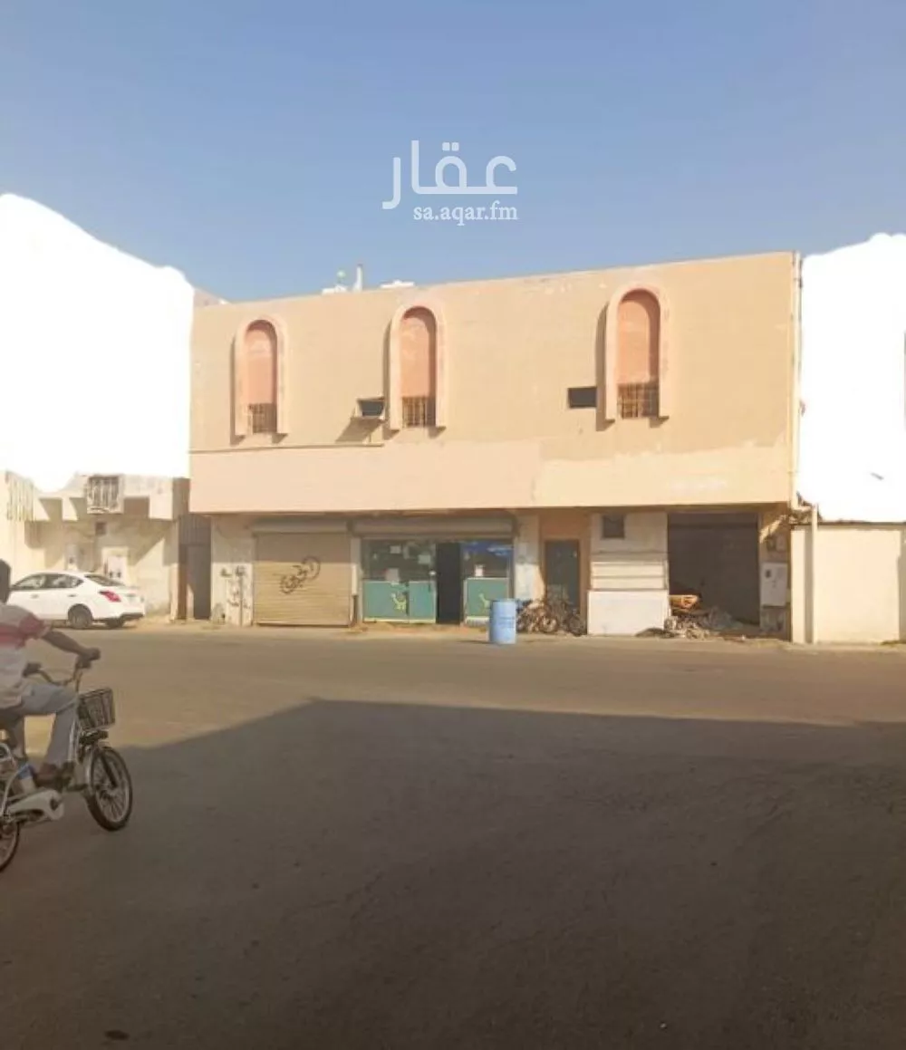عمارة للإيجار في شارع شارع سعيد بن المسيب, حي المطار, مدينة جازان, منطقة جازان 1 صورة