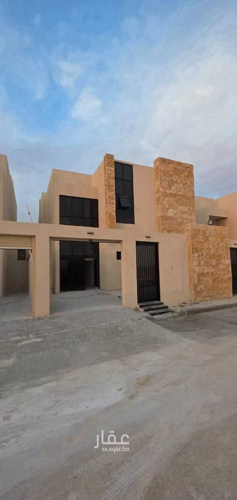 دور للبيع في شارع شارع الامير محمد بن سلمان, حي مشرفة, مدينة الهياثم, منطقة الرياض 1 صورة