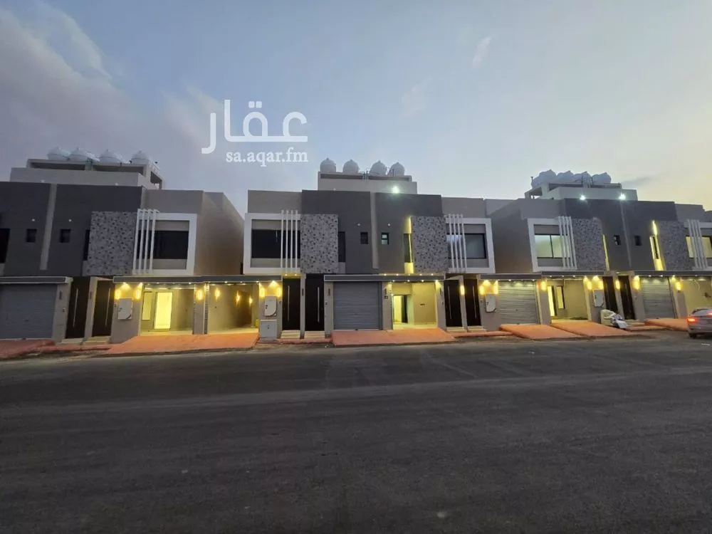 فيلا للبيع في شارع الامام البخاري, حي بدر, مدينة الرياض, منطقة الرياض 1 صورة