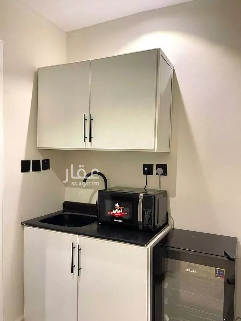 شقة للإيجار في شارع الأمير عبدالله بن سعود بن عبدالله صنيت ، حي الصحافة ، الرياض ، منطقة الرياض 1 صورة