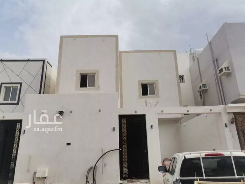 عمارة للبيع في شارع خالد ابن خداش, حي سكة الحديد, مدينة المدينة المنورة, منطقة المدينة المنورة 1 صورة