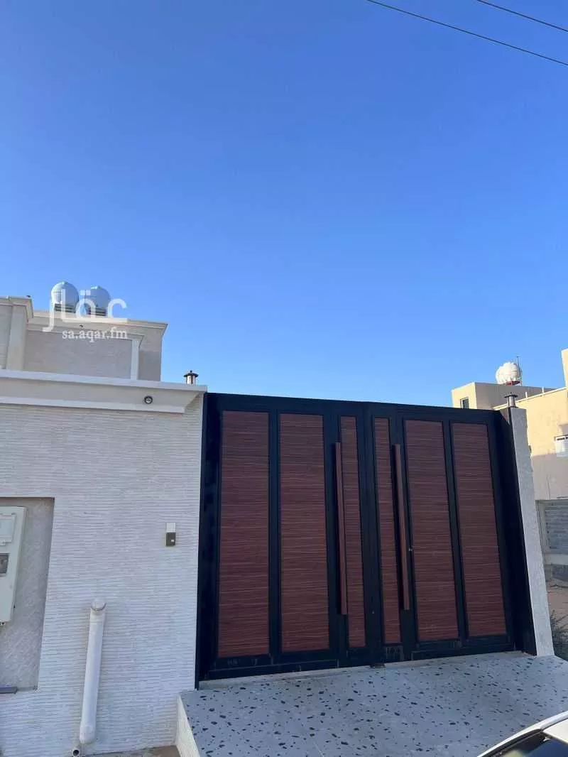 دور للإيجار في شارع يحيىى بن خالد البرمكي ، حي النهضة ، نجران ، منطقة نجران 1 صورة