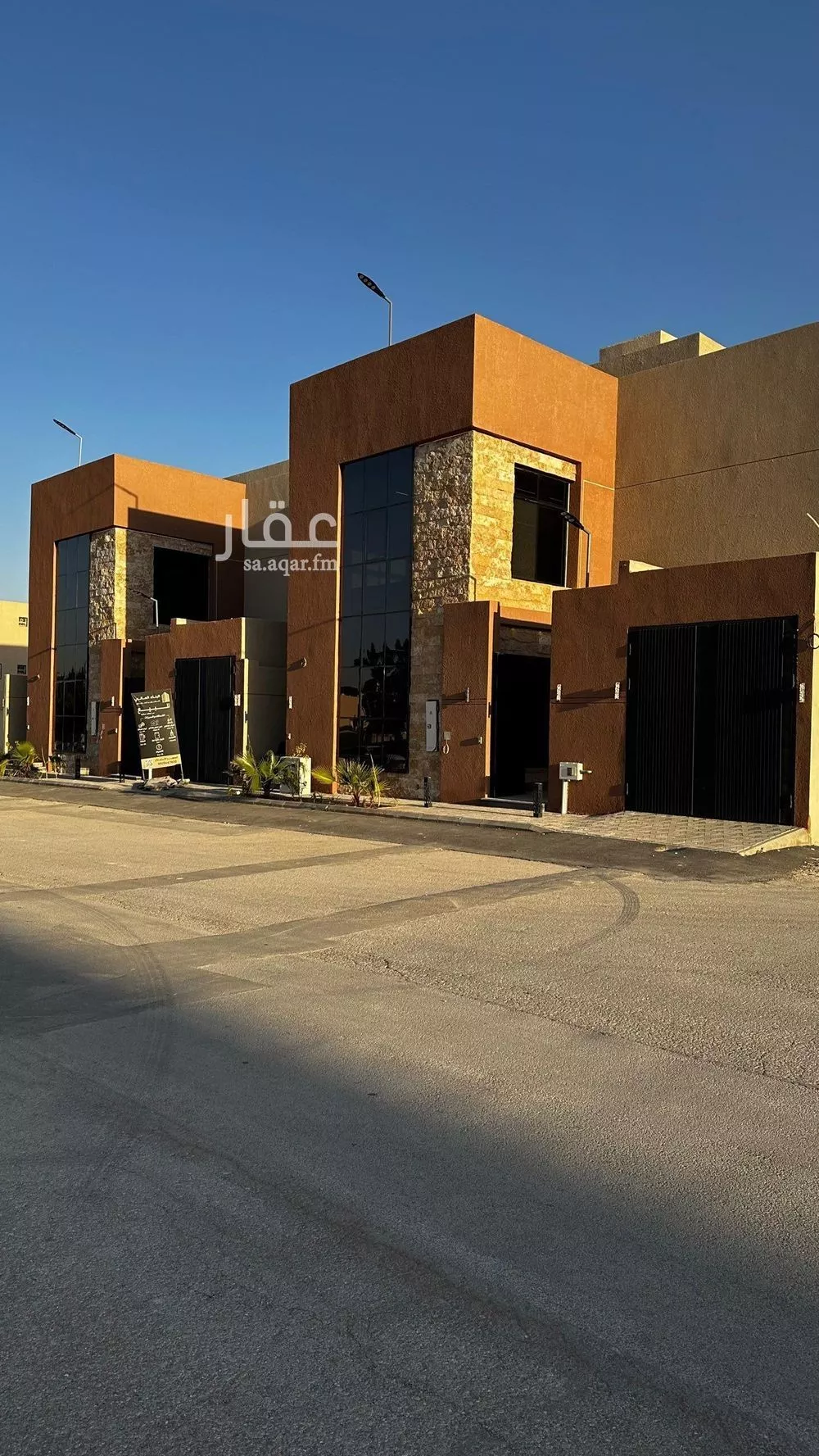 فيلا للبيع في شارع إبراهيم بن عبدالله آل حسين, حي ظهرة لبن, مدينة الرياض, منطقة الرياض 1 صورة