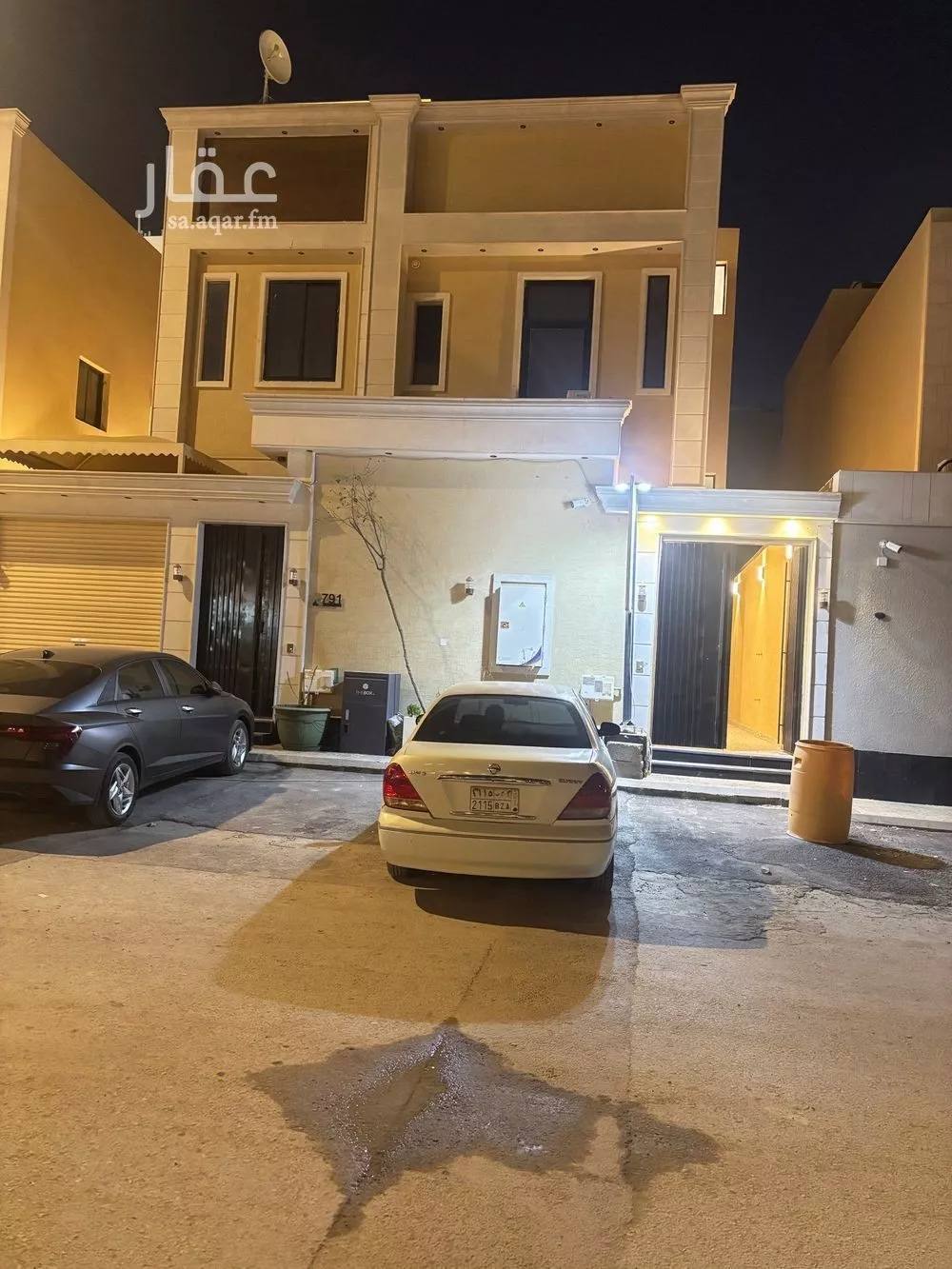 فيلا للإيجار في شارع ابن رشد, حي الفاروق, مدينة الرياض, منطقة الرياض 1 صورة