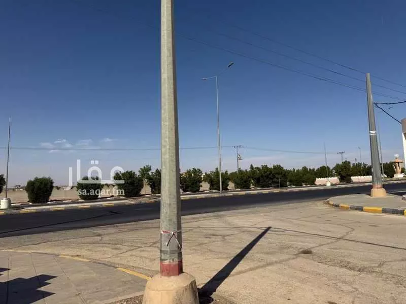 أرض للبيع في شارع طريق الملك عبدالعزيز, حي القادسية, مدينة البدائع, منطقة القصيم 1 صورة