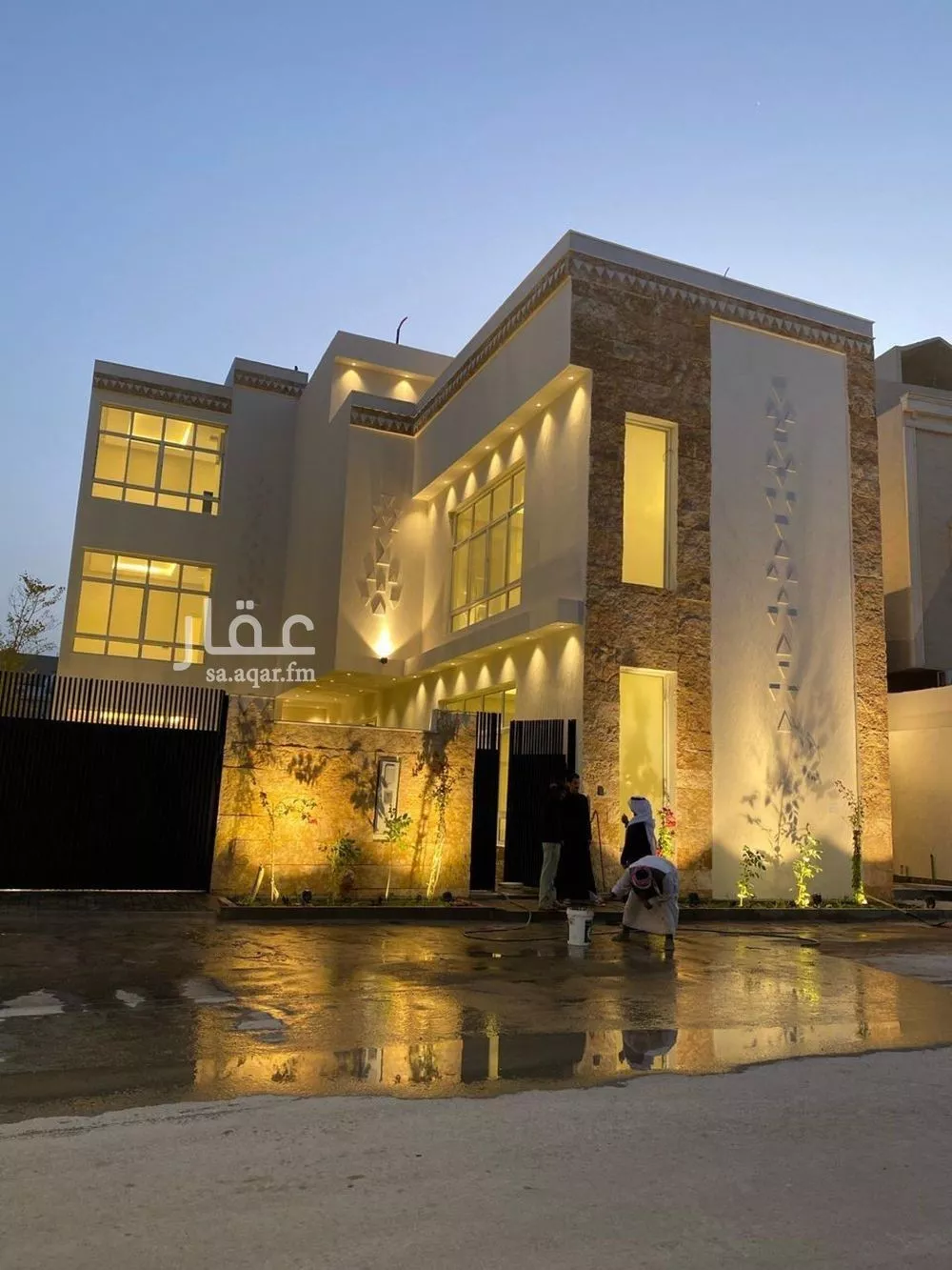 فيلا للبيع في شارع مليح بن طريف, حي المهدية, مدينة الرياض, منطقة الرياض 1 صورة