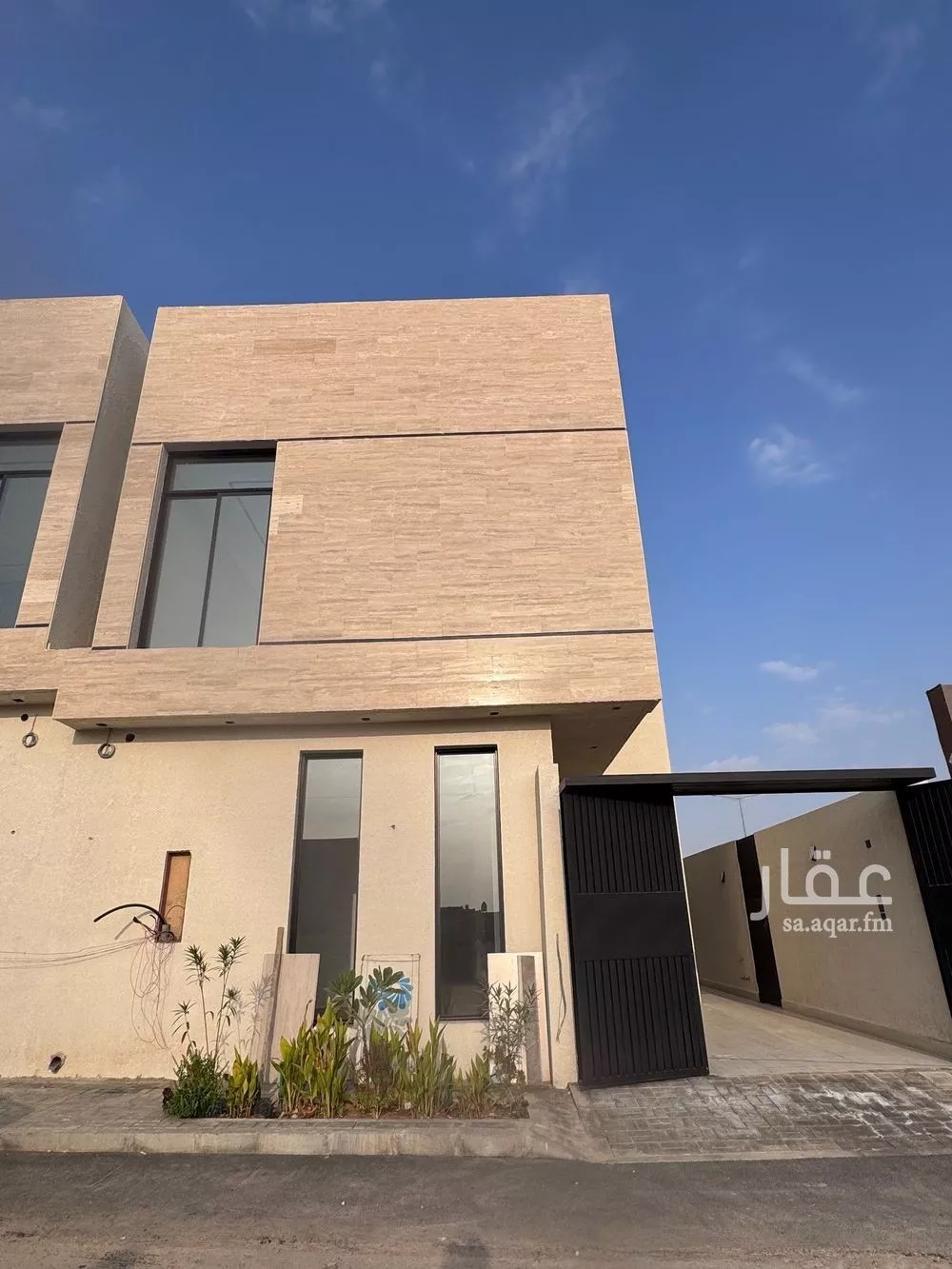 فيلا للبيع في شارع السيل الكبير, حي المهدية, مدينة الرياض, منطقة الرياض 1 صورة