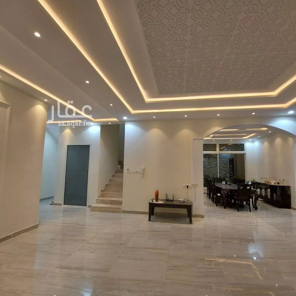 فيلا للبيع في شارع أرام, حي القادسية, مدينة الرياض, منطقة الرياض 1 صورة