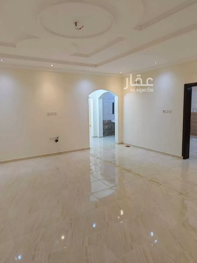 شقة للإيجار في شارع خالد المزني ، حي الغوث ، العقيق ، العقيق 1 صورة