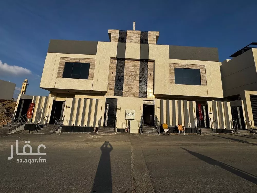 شقة للبيع في شارع 167 الغدير, حي الغدير, مدينة أبها, منطقة عسير 1 صورة