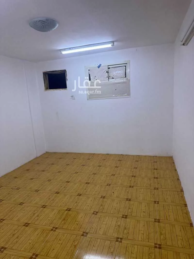 شقة للإيجار في شارع حمود الشغدلي, حي الملك فيصل, مدينة الرياض, منطقة الرياض 1 صورة