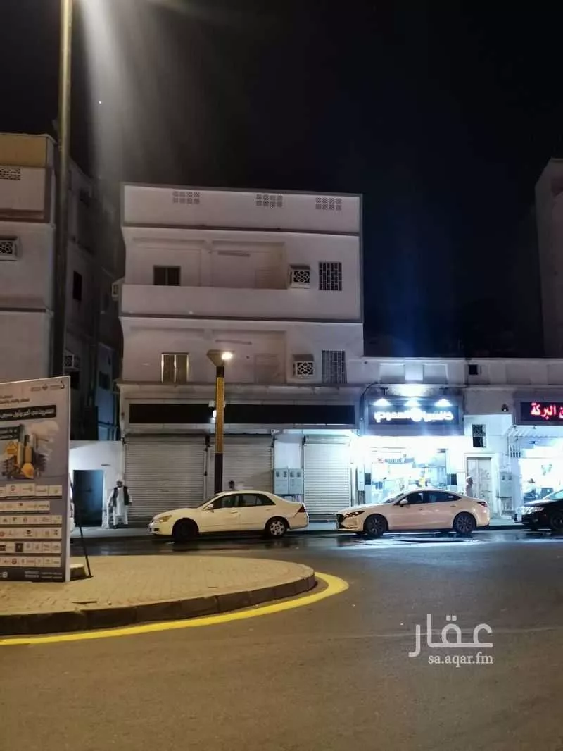 عمارة للبيع في شارع الخنساء ، حي الخنساء ، مكة ، منطقة مكة المكرمة 1 صورة