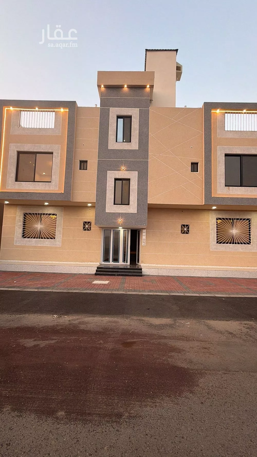 شقة للإيجار في شارع شهيد الدين ثم الوطن علي قالب محمد الشرقي, حي المحمدية 1, مدينة جازان, منطقة جازان 1 صورة