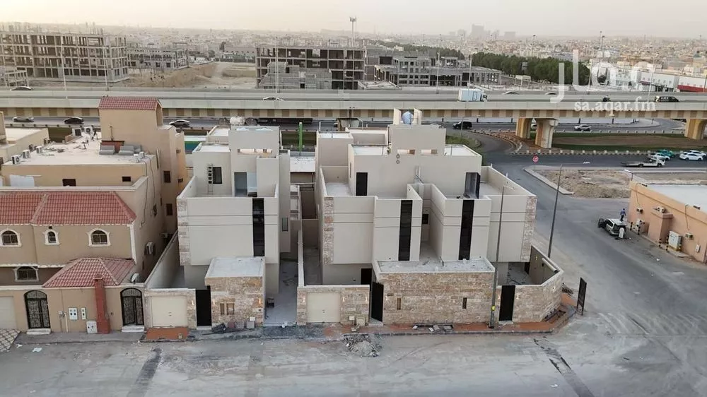 دور للبيع في شارع عبدالعزيز السحيباني, حي الدار البيضاء, مدينة الرياض, منطقة الرياض 1 صورة