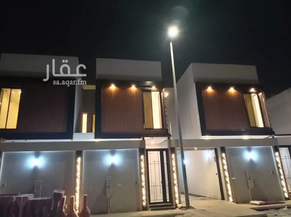 فيلا للبيع في شارع حـرض, حي الصواري, مدينة الخبر, المنطقة الشرقية 1 صورة