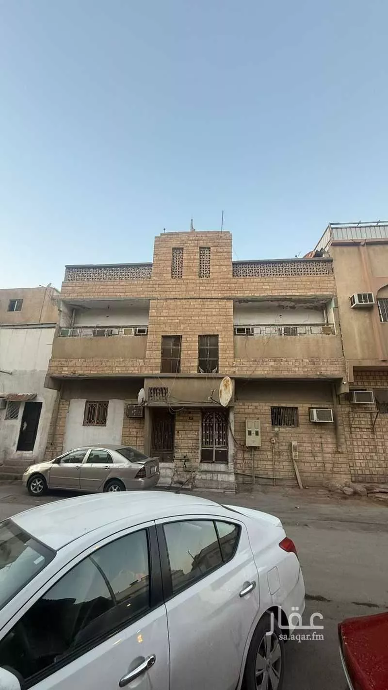 عمارة للبيع في شارع أبي القاسم الجزري, حي الخالدية, مدينة الرياض, منطقة الرياض 1 صورة