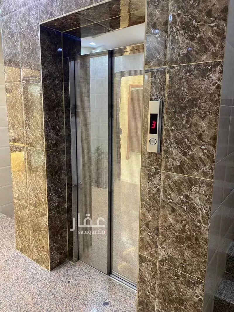 شقة للإيجار في شارع زيد بن ابي اوفي بن خالد, حي الظرفة, مدينة خميس مشيط, منطقة عسير 1 صورة