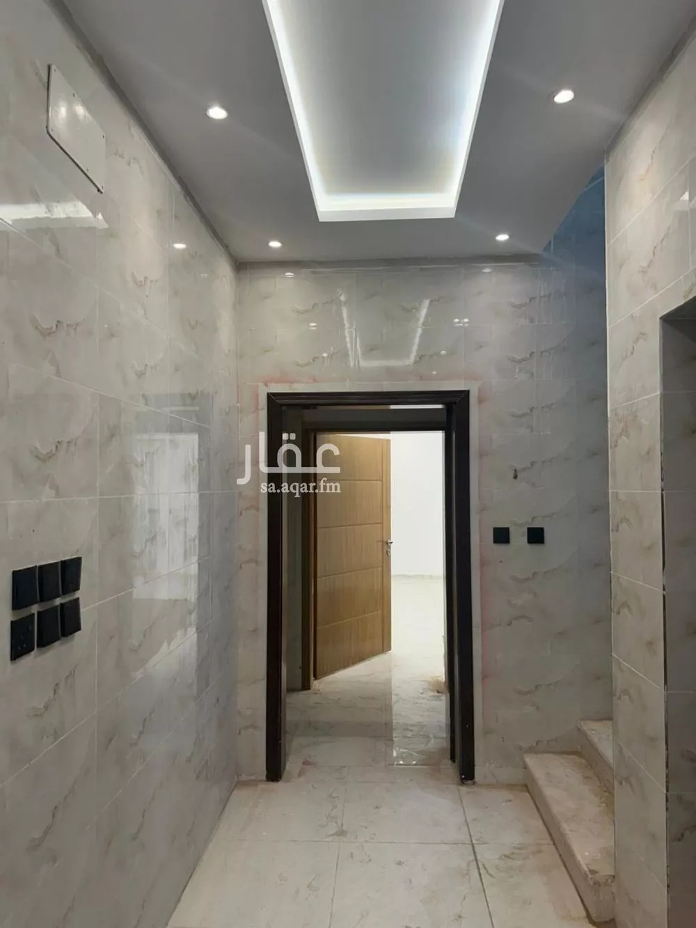 عمارة للإيجار في شارع ج12 33, حي الغزيات, مدينة الجموم, منطقة مكة المكرمة 1 صورة