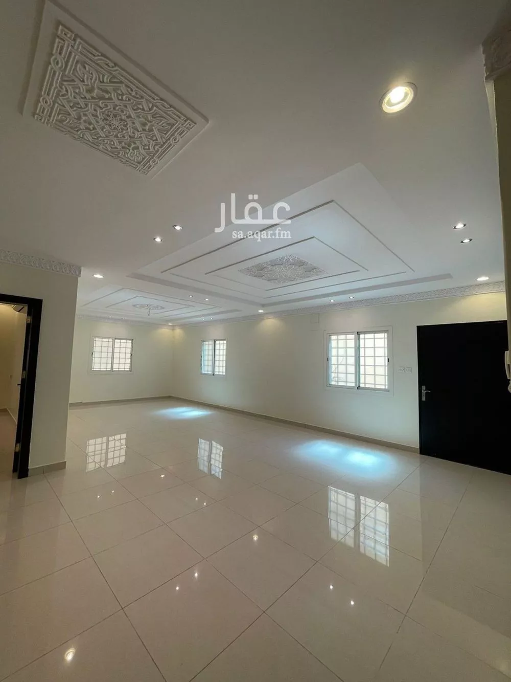 فيلا للإيجار في شارع المارديني, حي الوادي, مدينة الرياض, منطقة الرياض 1 صورة