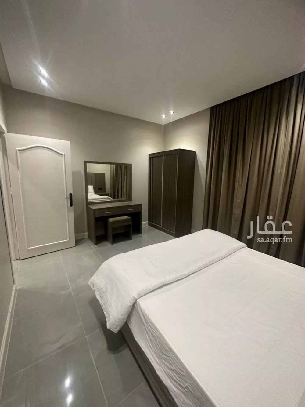شقة للإيجار في شارع جرير بن عبدالله البجلي, حي مغرزات, مدينة الرياض, منطقة الرياض 1 صورة